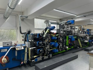 Flexo and label printing machine